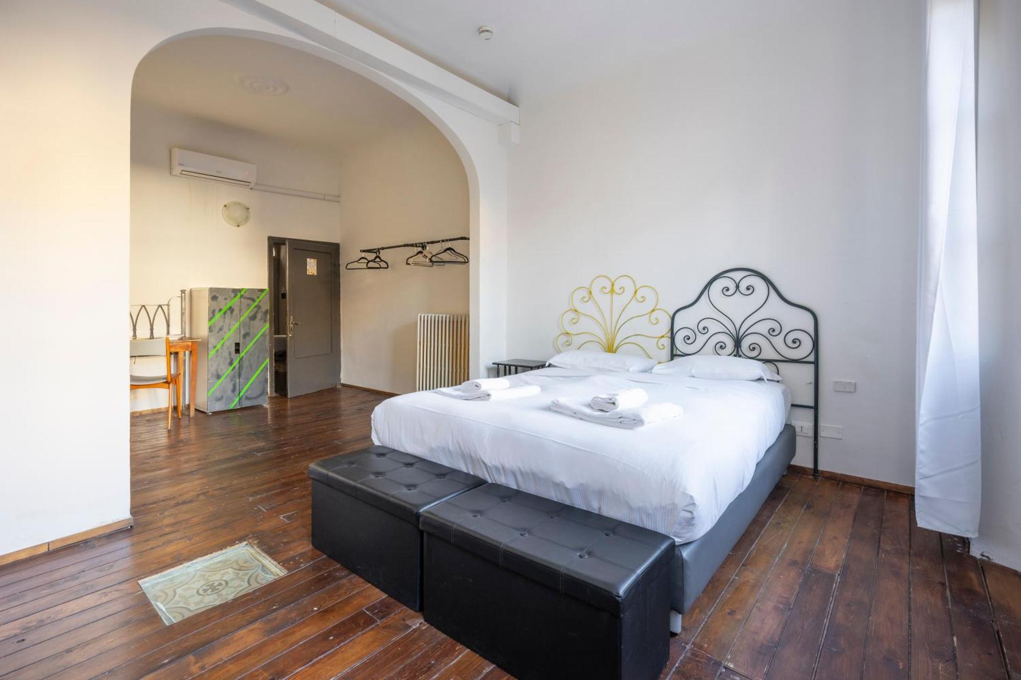 Faenza 37 Florence