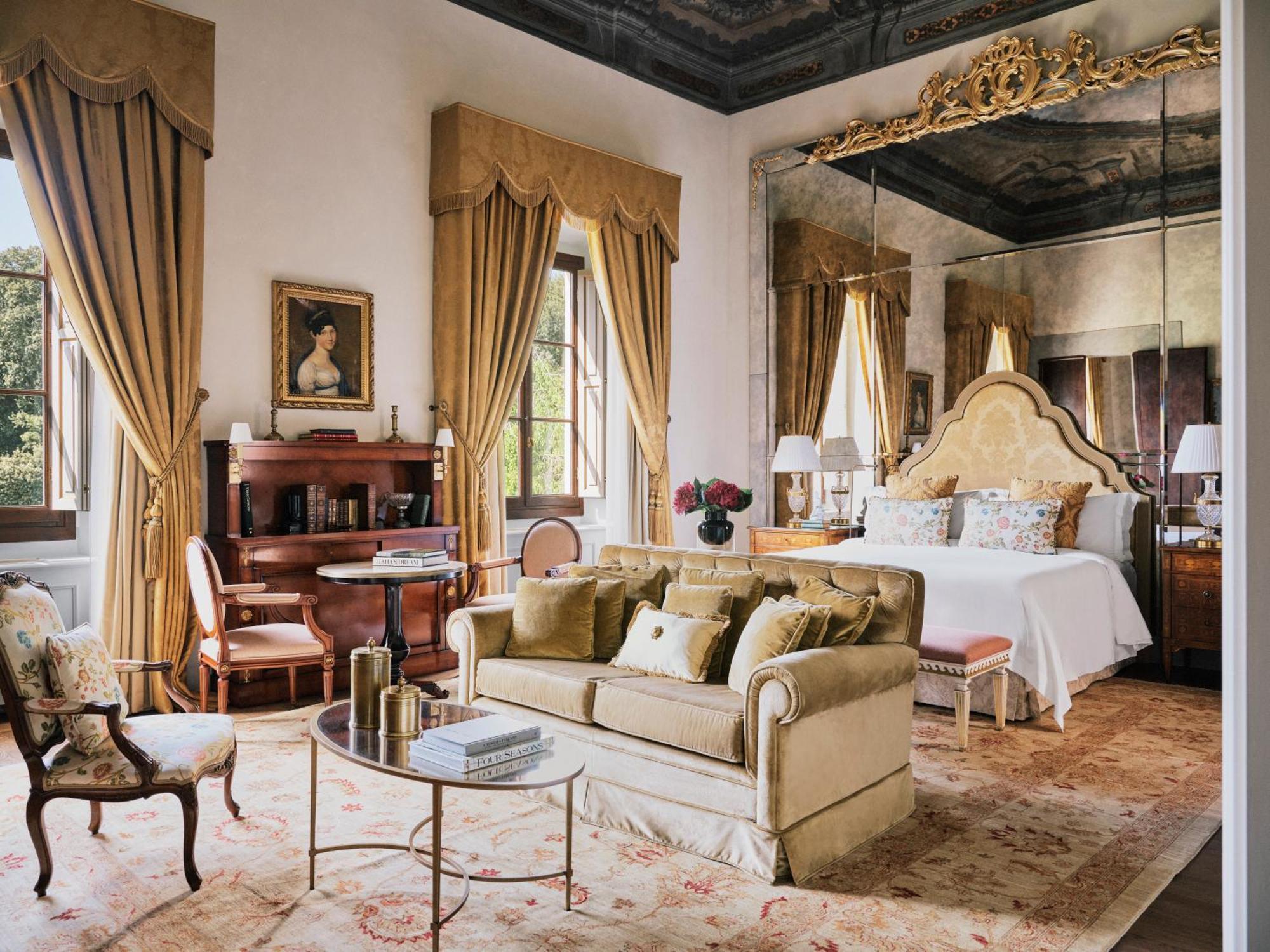 Four Seasons 5* Florence