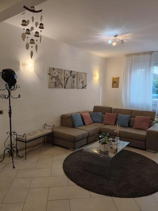 Apartment 2 Stanze *