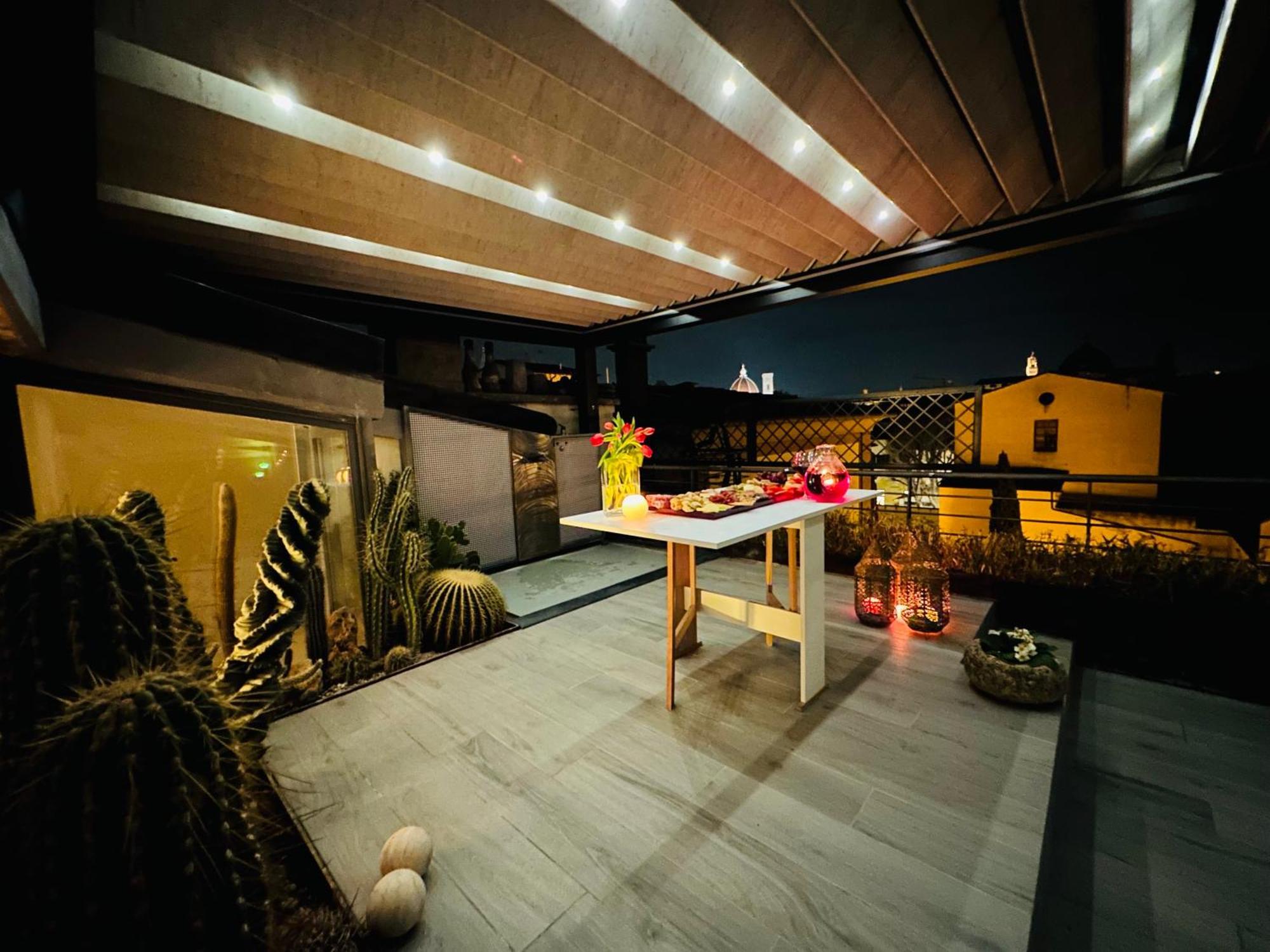 Romantic Luxury Penthouse Holiday home Florence