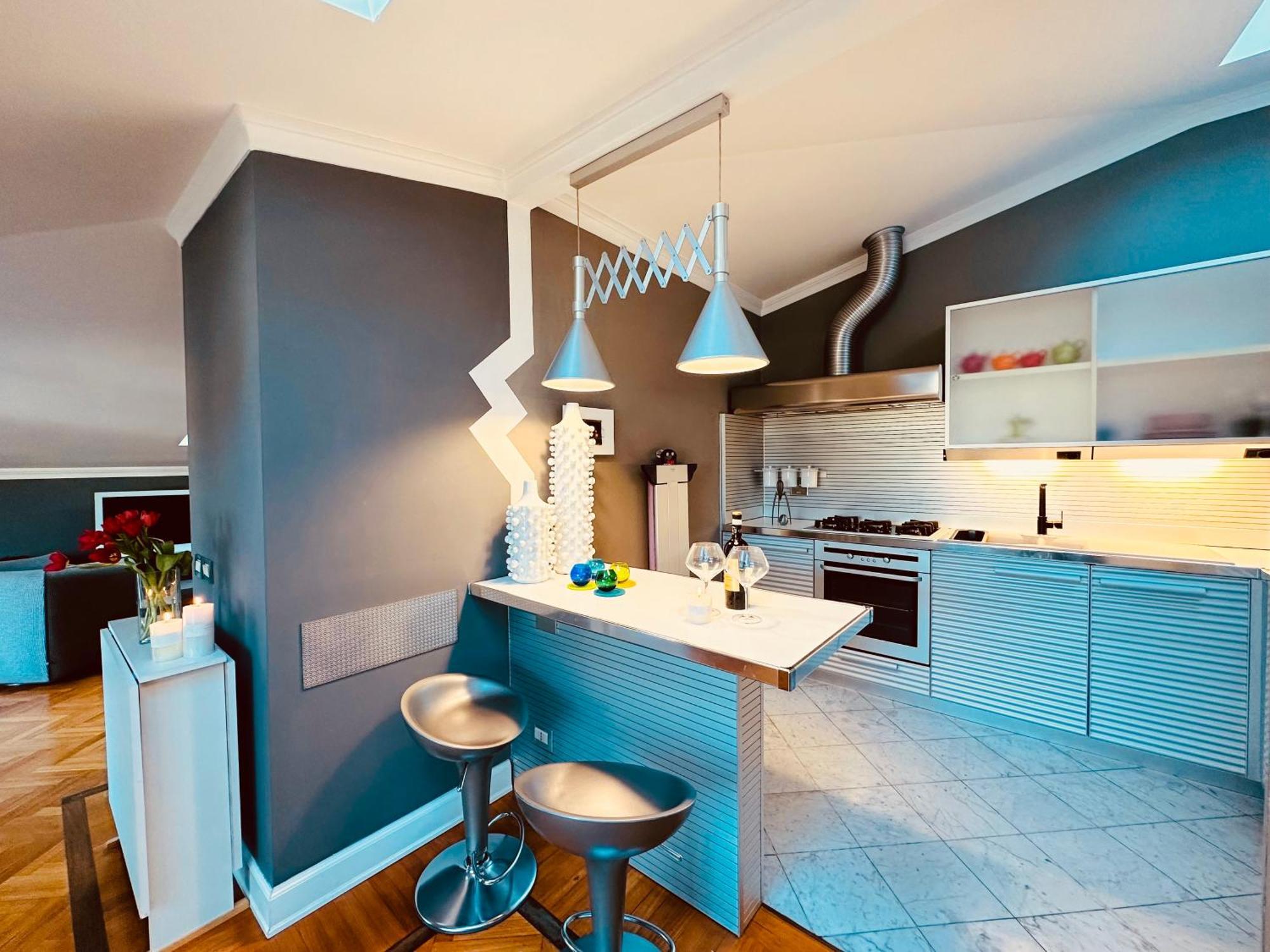 Romantic Luxury Penthouse Holiday home *