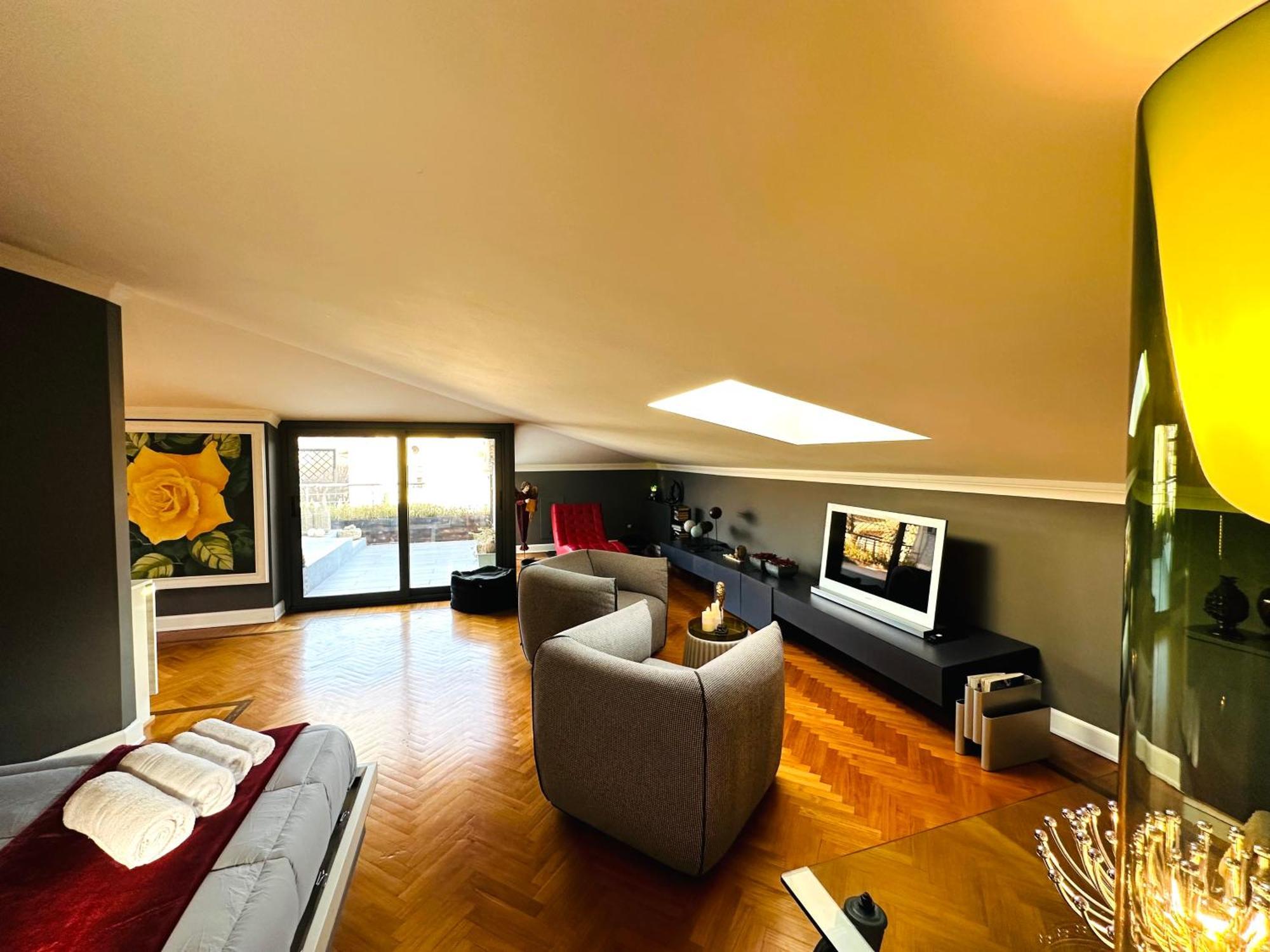 Romantic Luxury Penthouse Holiday home Florence