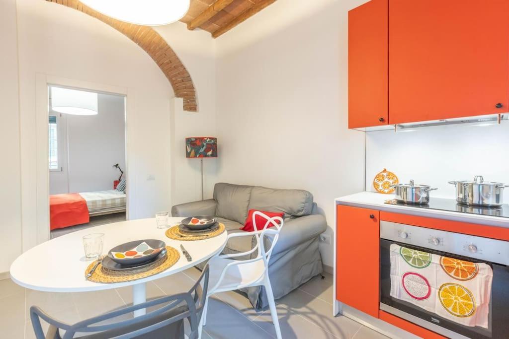 Apartment Careggi, Meyer, Cto Con Giardino Florence