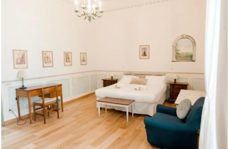 Artistic Apartment