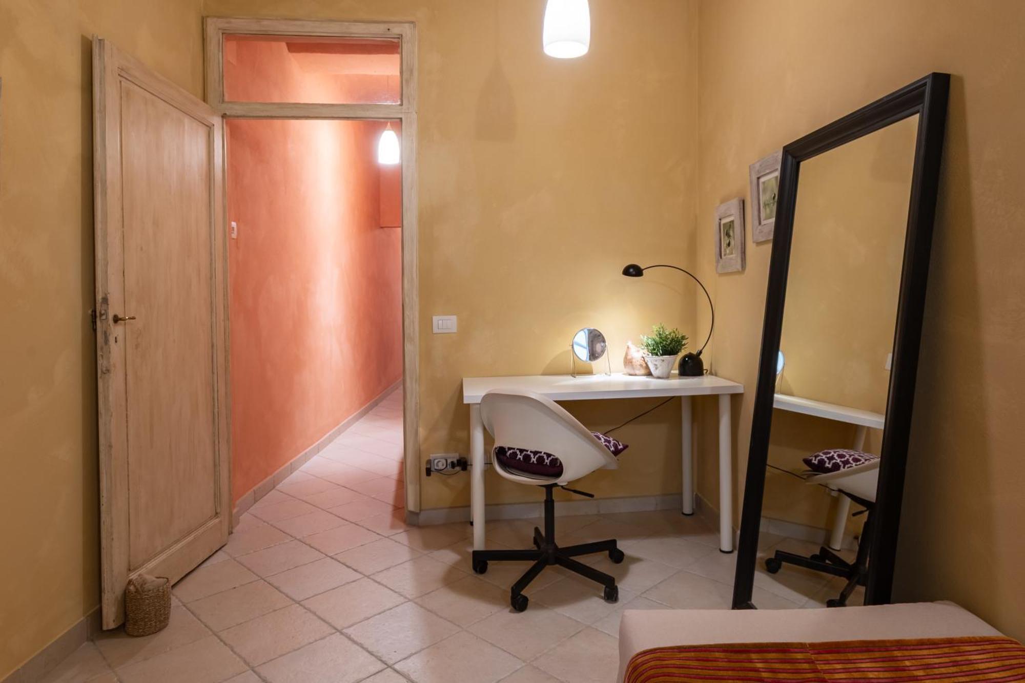Cozy Hideaway In The Center Apartment Florence