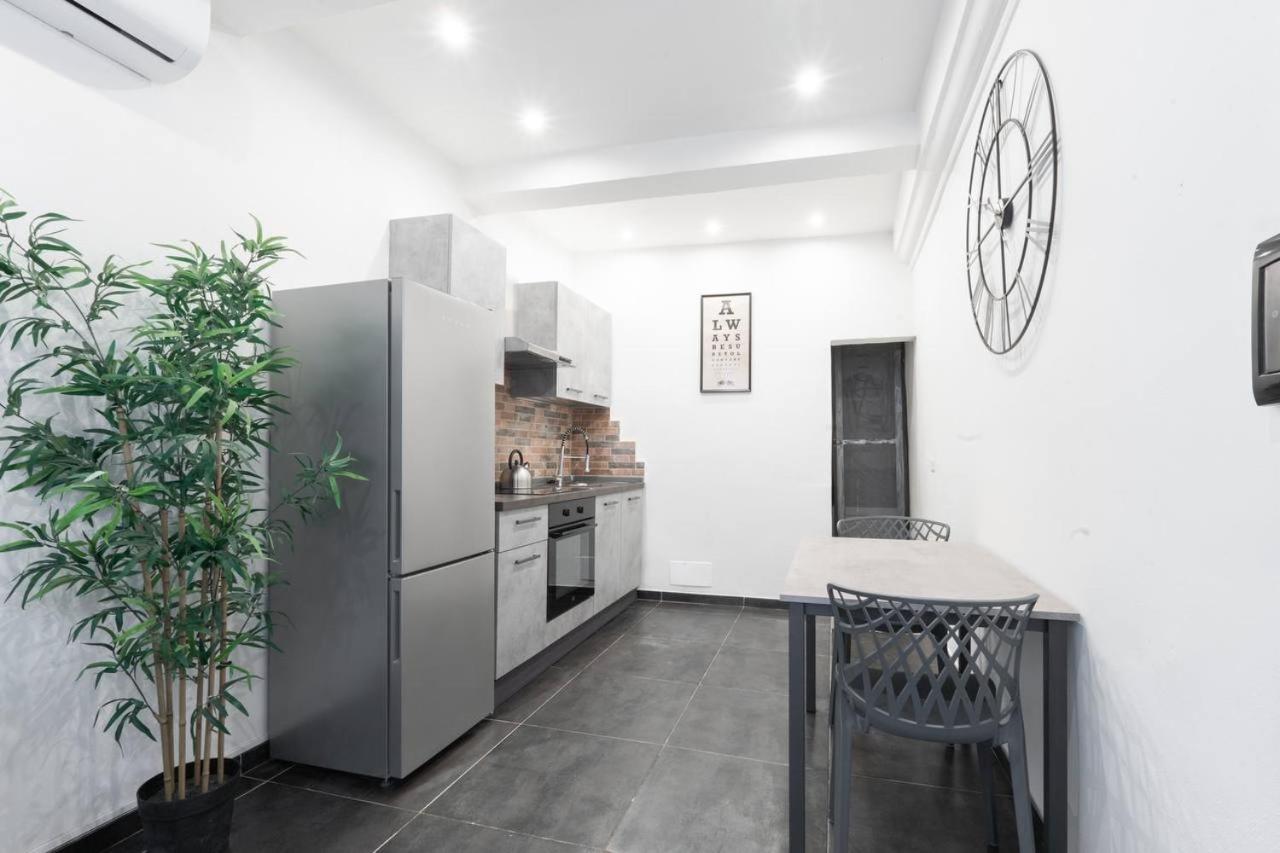 Statuto Apartment