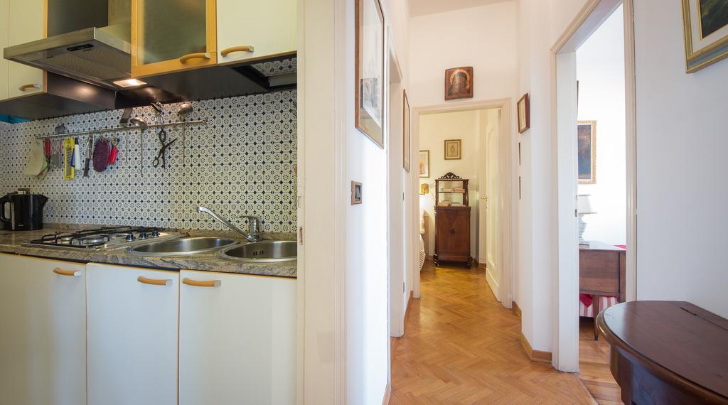 Ponte Vecchio Terrace Apartment *