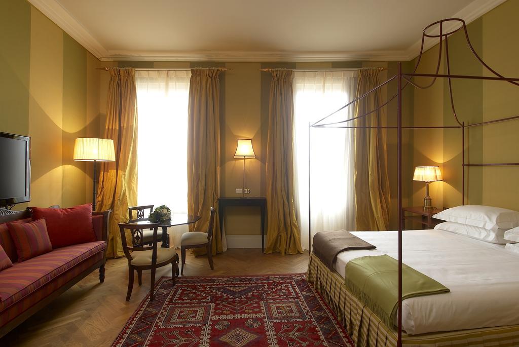 Bed & Breakfast Antica Torre Tornabuoni 4*
