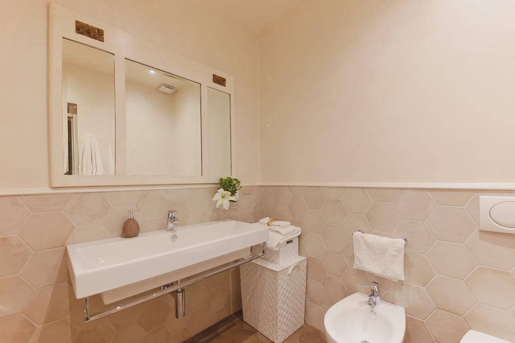 Proconsolo Superior Apartment Florence
