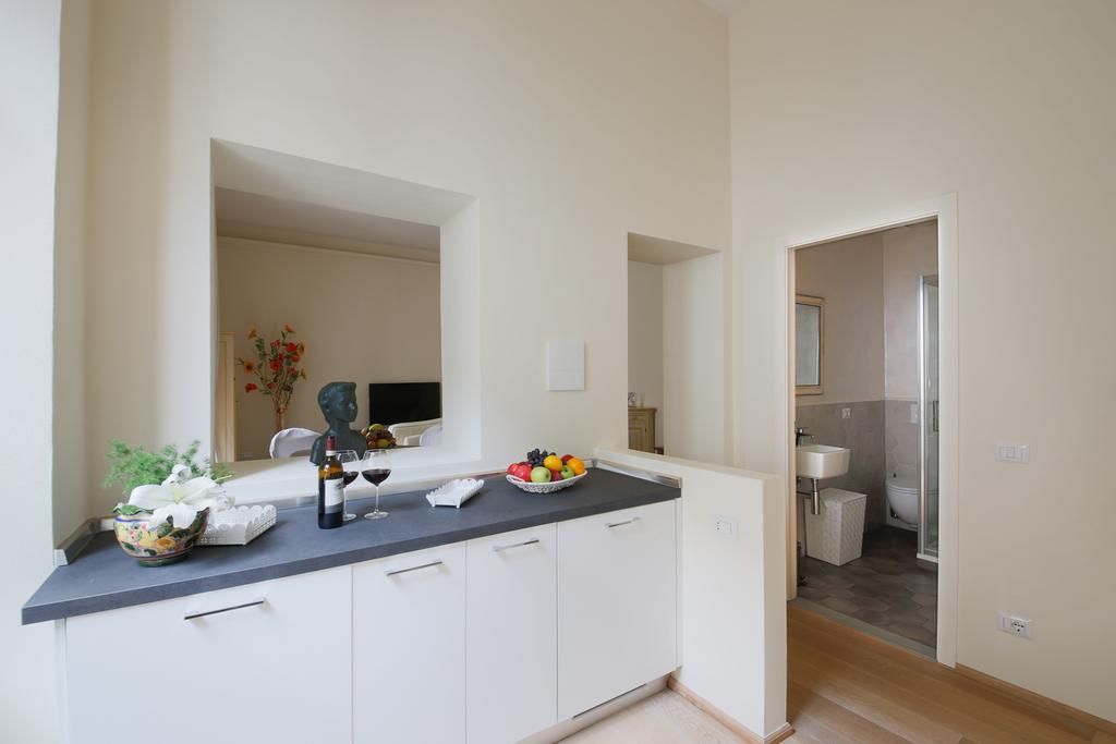 Apartment Proconsolo Superior Florence