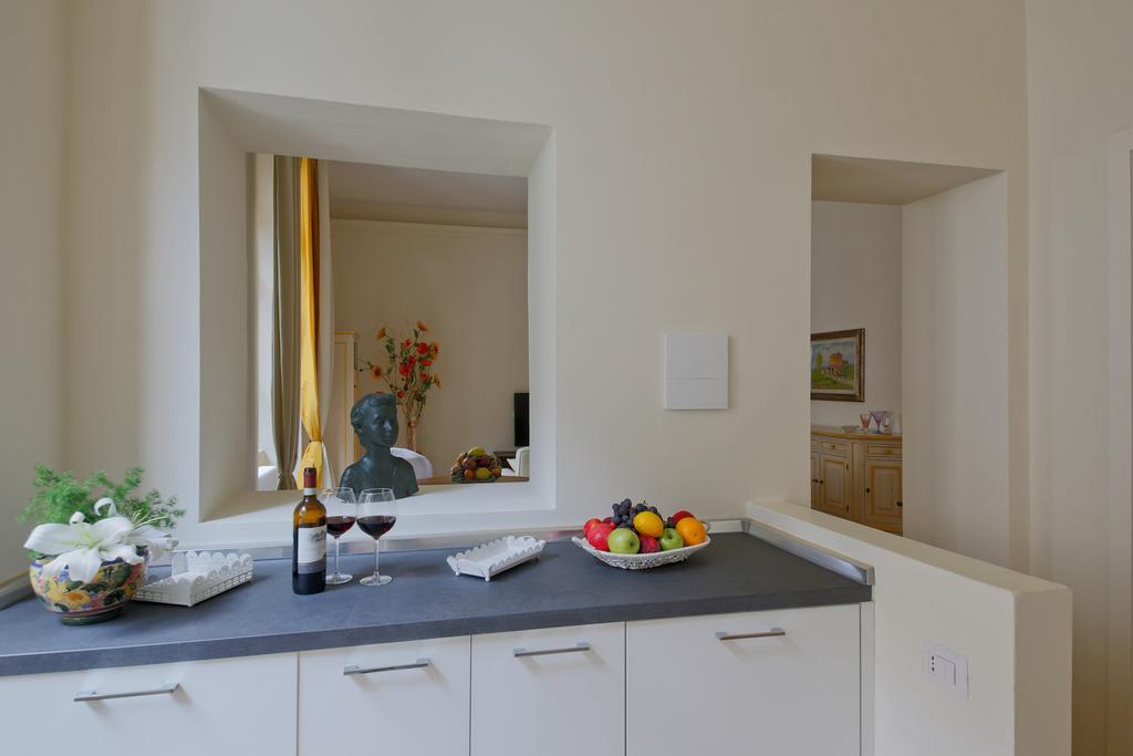 Apartment Proconsolo Superior *