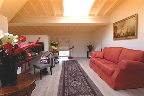 D'epoca In Palace Bed & Breakfast 2*