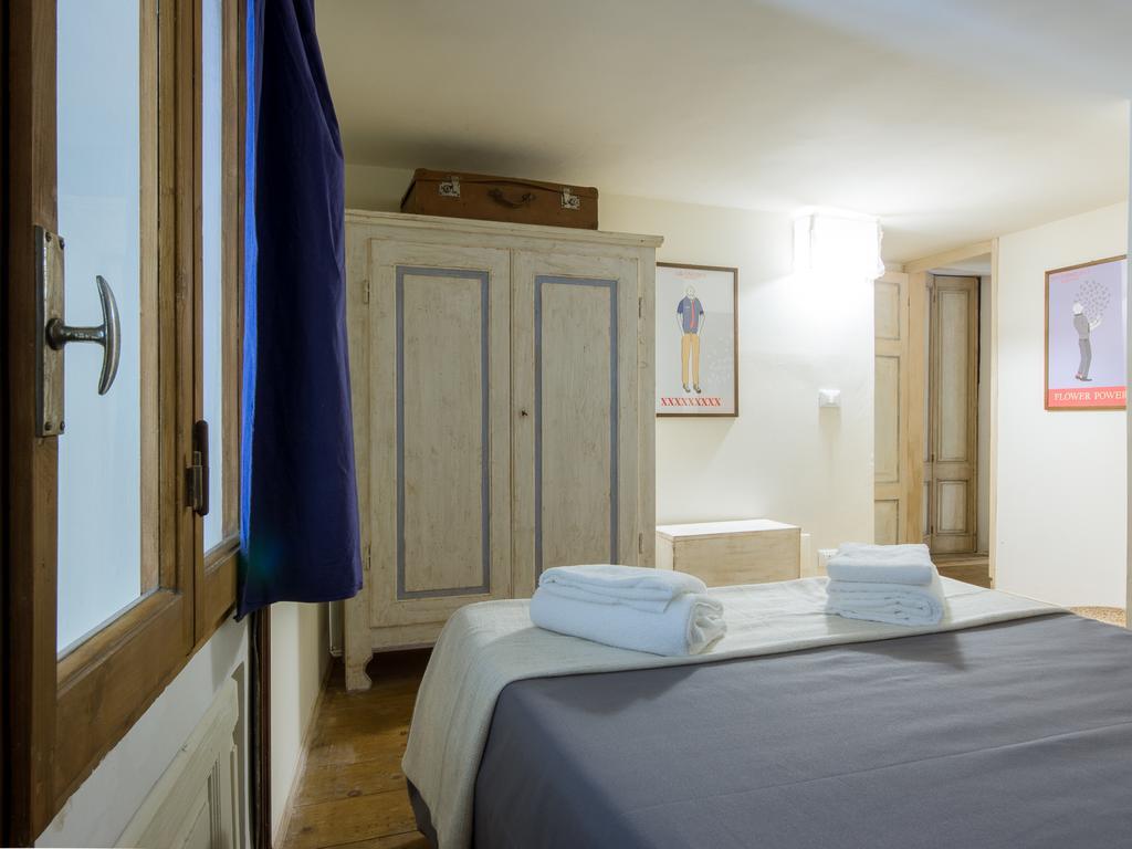 Apartment Navy Blue Sant'ambrogio Florence