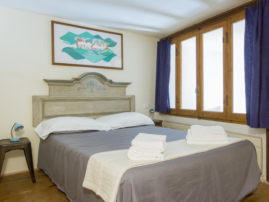 Apartment Navy Blue Sant'ambrogio Florence