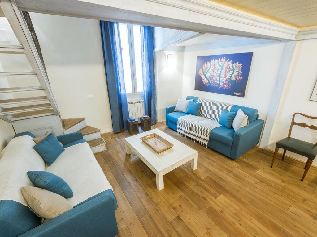 Apartment Navy Blue Sant'ambrogio *