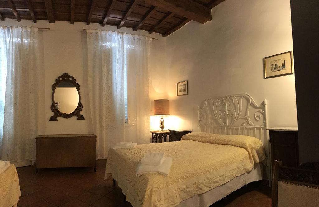 Alex Hostel