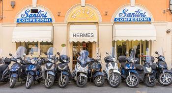 Jr Hermes Florence