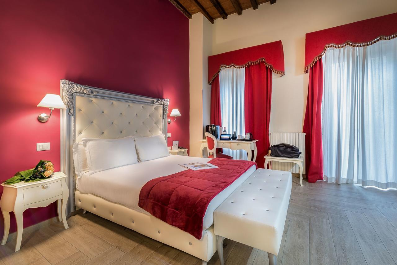 Ginori Al Duomo Hotel 4*
