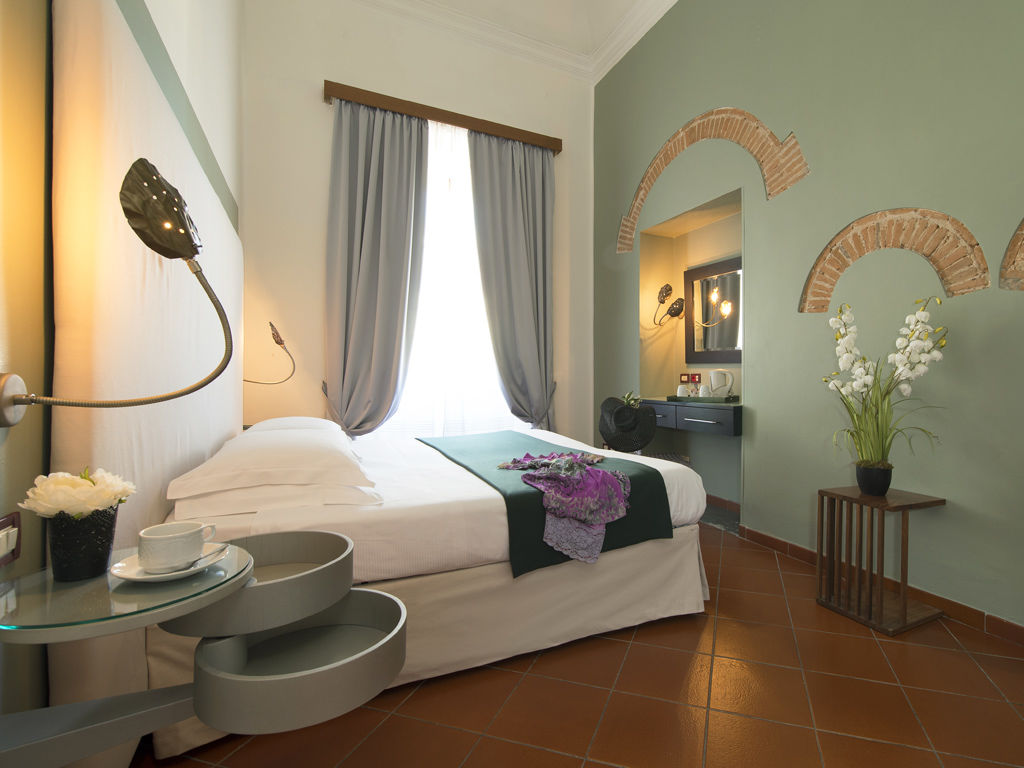 De La Pace, Sure Collection By Western Florence