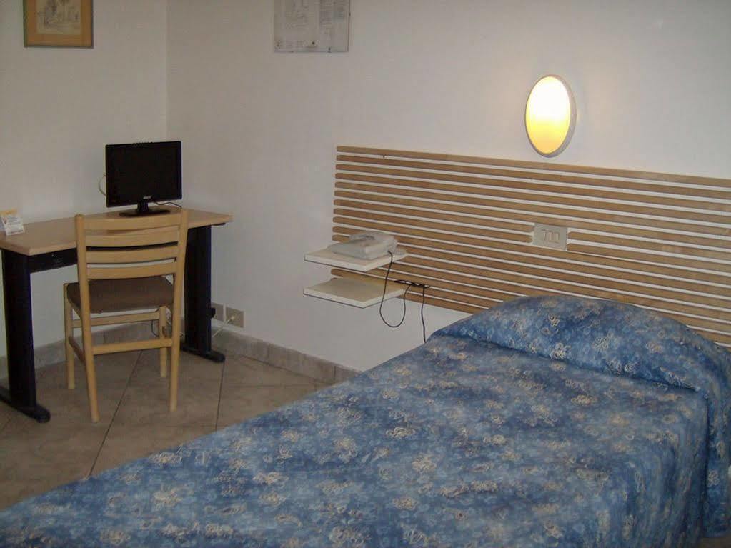 St. Hotel
