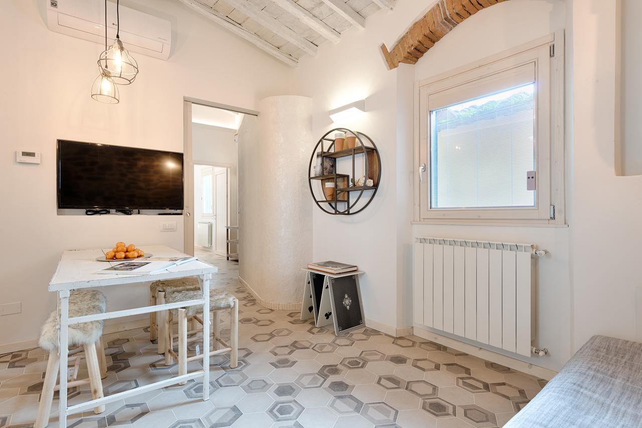 Giglio Oro By Mmega Apartment Florence