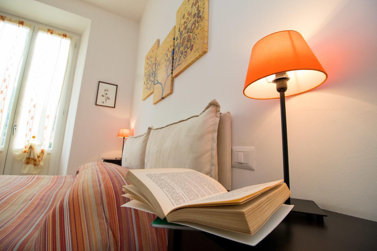 Bronzino 53 Apartment