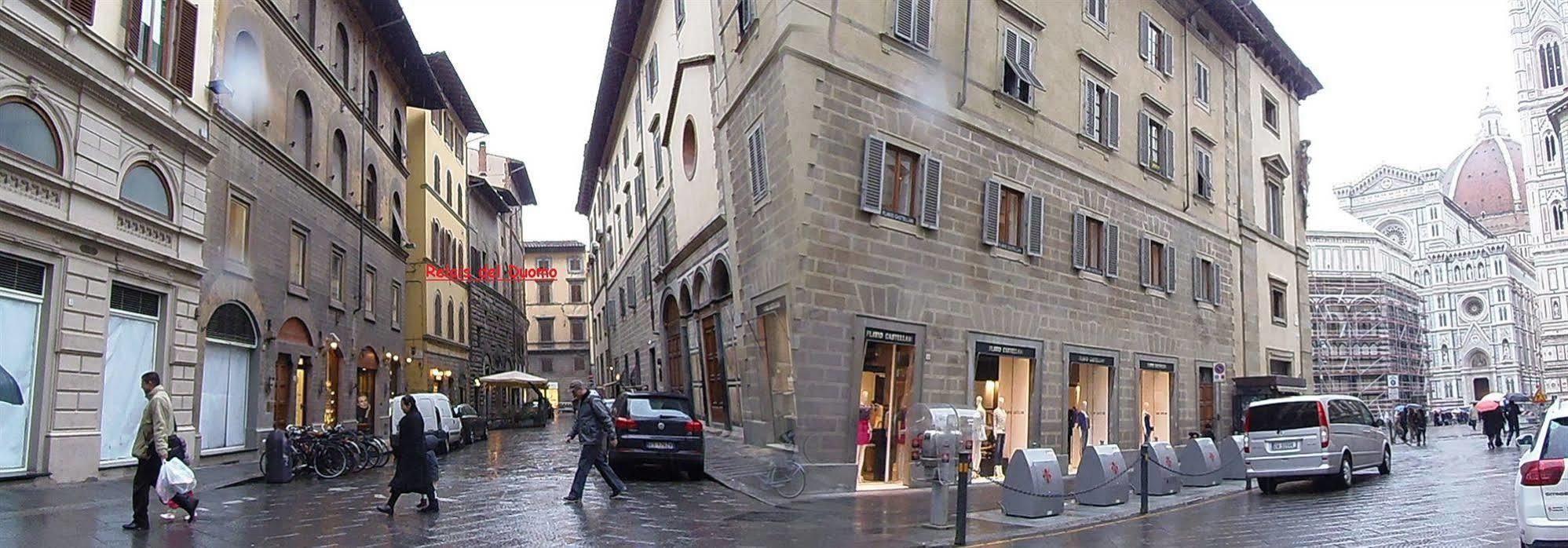Couette-café Relais Del Duomo 3*