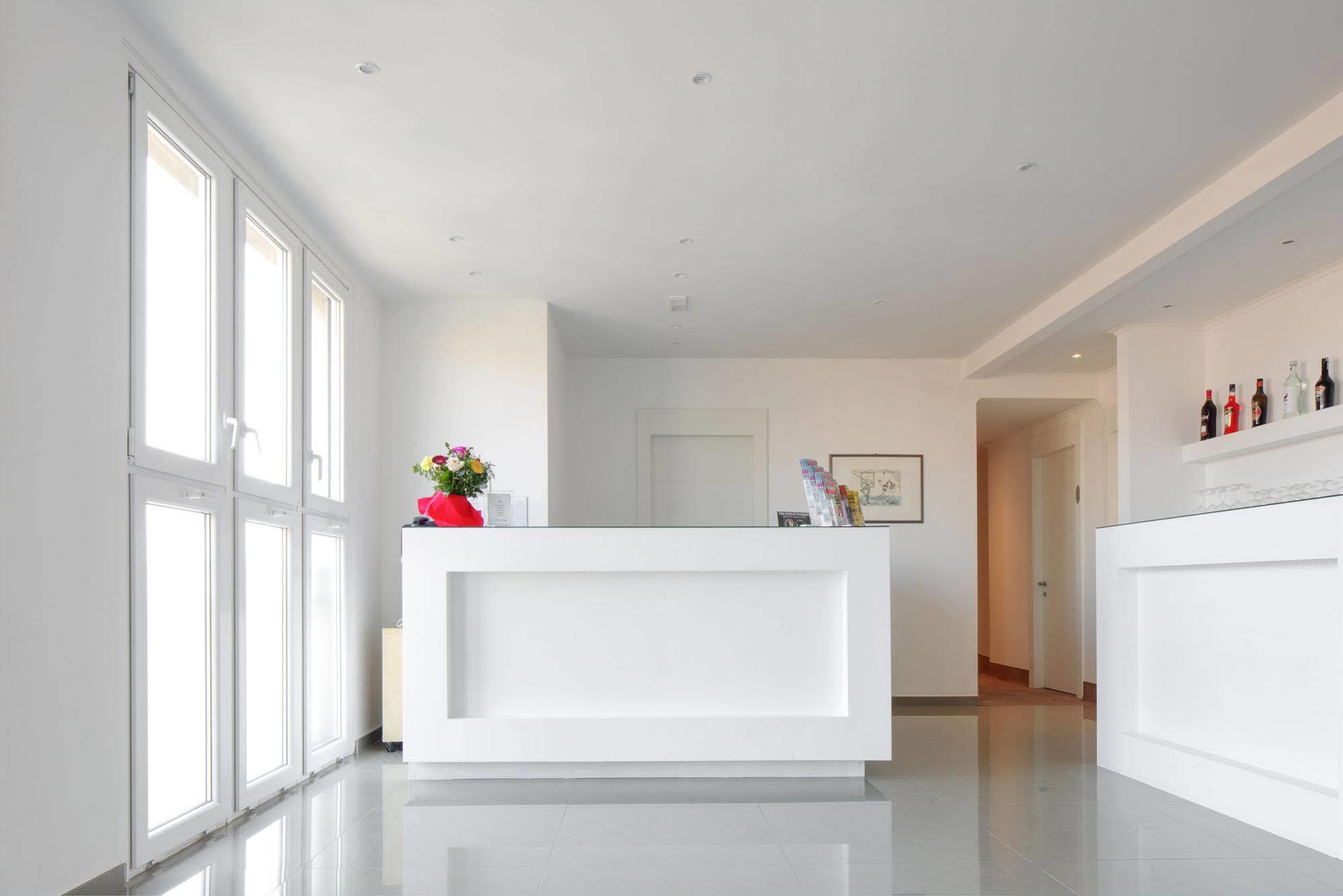 Cantoria Hotel 3*