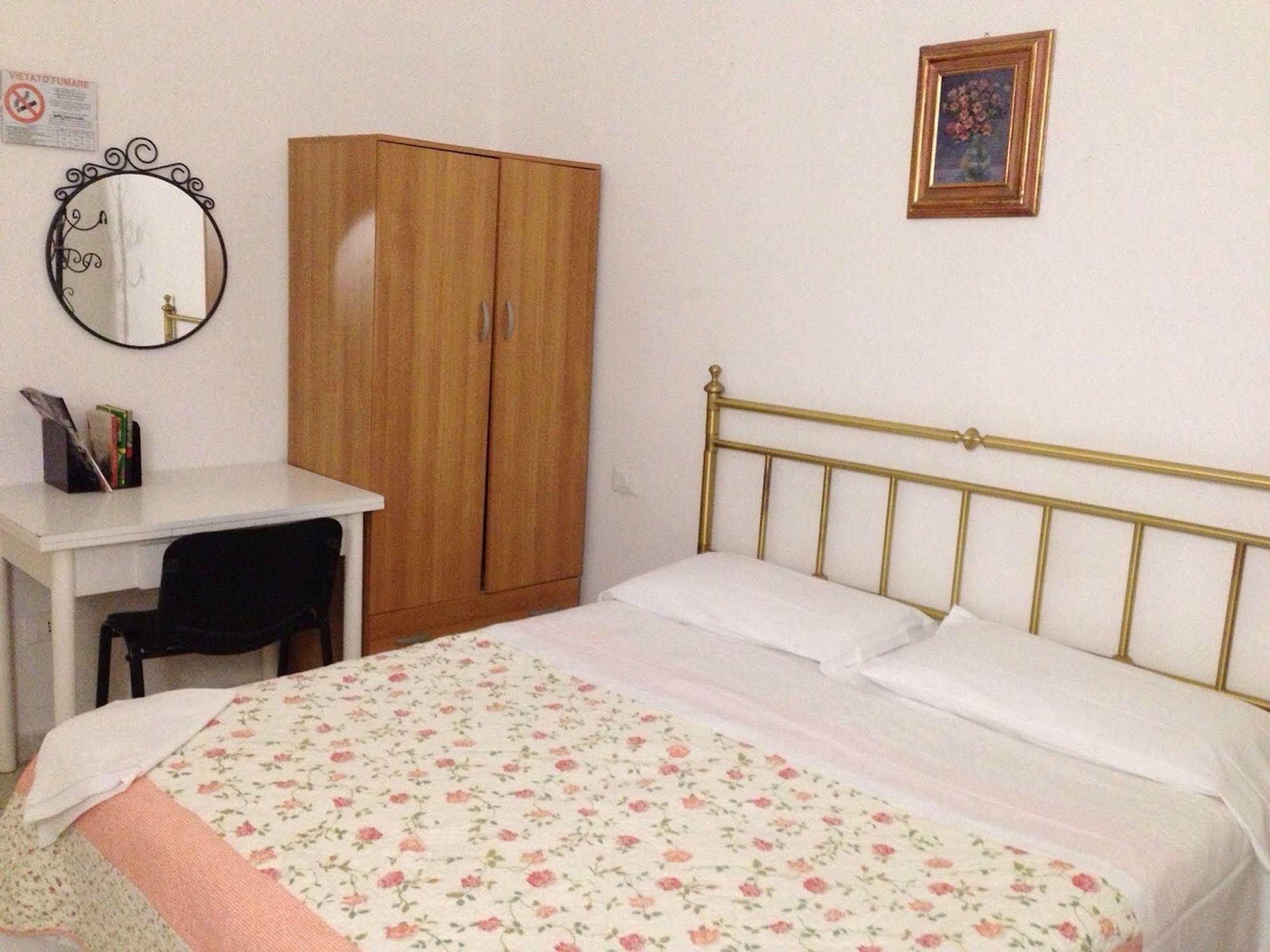 Hostel Veronique