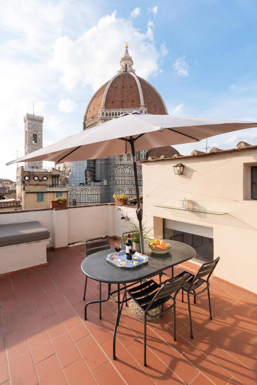 Under The Dome * Florence