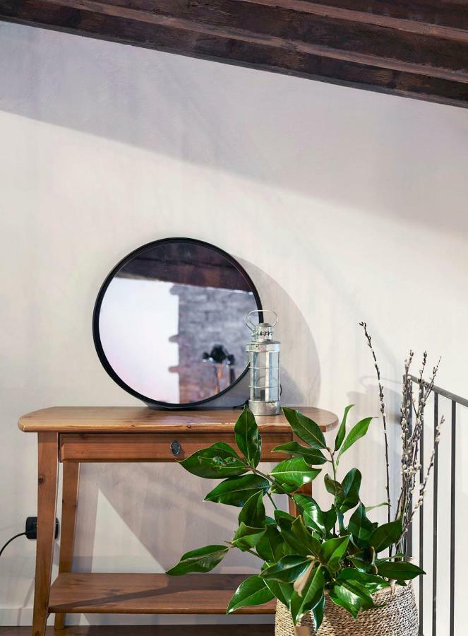 One Of A Kind Near The Duomo W/balcony Palace Appartement *