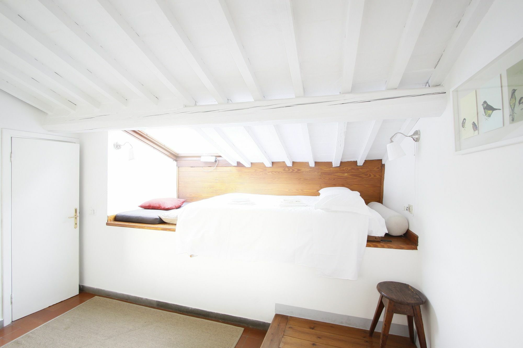 Apartment Under The Dome