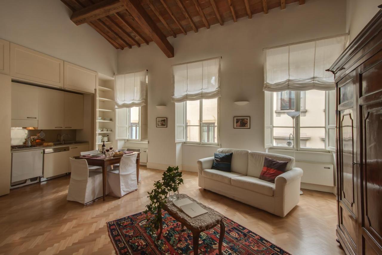 Family Signoria Apartment Florence
