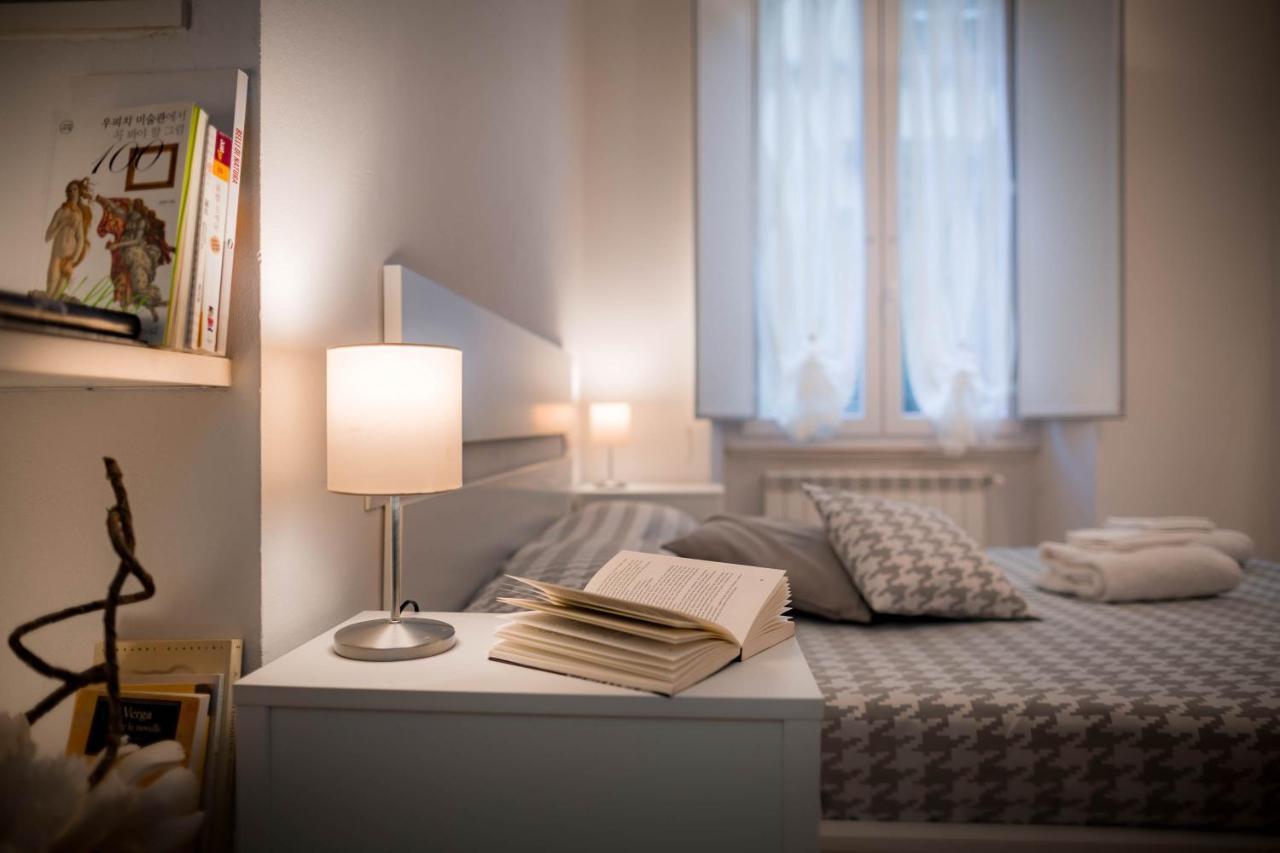 Novella White Apartment *