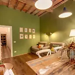 Gm Apartment By Mamo Florence