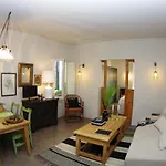 Appartamento Centro Citta Quartiere Oltrarno Con Una Camera Da Letto