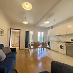 Ginori Apartment