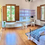 Florentia Home