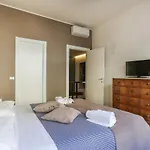 Luxury Pontevecchio 5 Stars Apartment