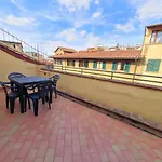 Jessy Apartment With Terrace At Ponte Vecchio