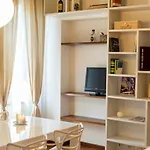 A Design Lover Flat In Florence