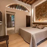 La Bottega Del Ferro By Mmega