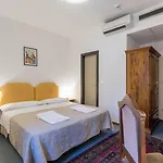 Hotel Rex