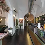 Palazzo Dei Ciompi Suites