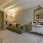 Luce Halldis Apartment