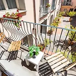 Palazzo Ghibellina 2 By Rental In Florence