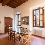 Acqua Apartment