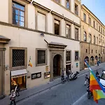 Guicciardini Apartment