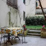 Il Tulipano Apartment With Patio