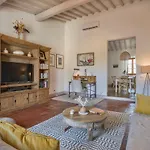 Panoramic Loft With Terrace Near Ponte Vecchio